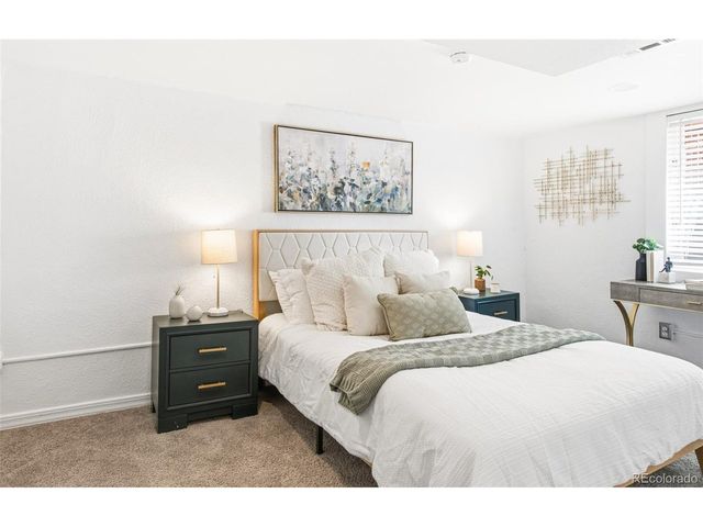 2433 N Irving St, Denver, CO 80211