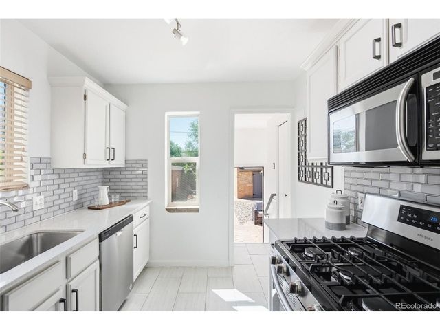 2433 N Irving St, Denver, CO 80211