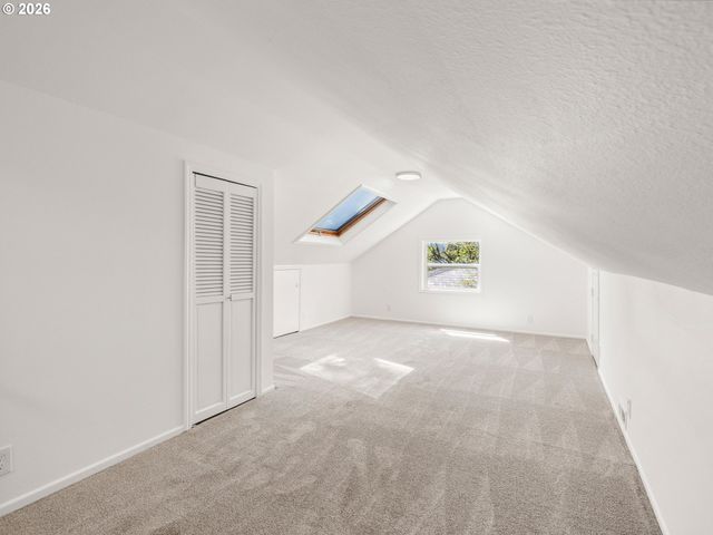 1734 Se 150TH Ave, Portland, OR 97233