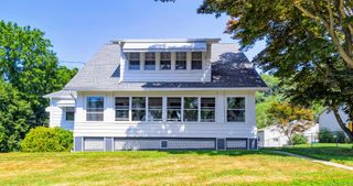 8 Homestead Avenue, Derby, CT 06418