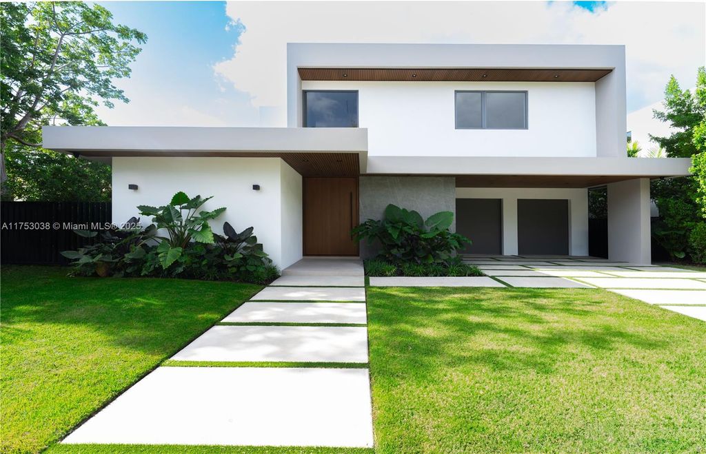 215 Shore Dr S, Miami, FL 33133