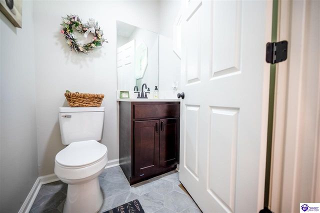 2656 Doe Valley Parkway East, Brandenburg, KY 40108