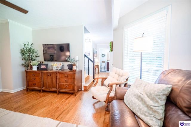 2656 Doe Valley Parkway East, Brandenburg, KY 40108