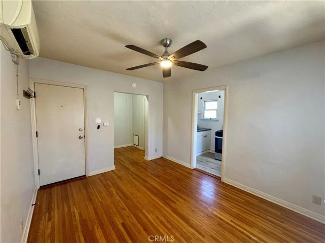 697 Mira Monte Place E, Pasadena, CA 91101