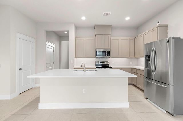 13001 E Hymeadow DR 38, Austin, TX 78729