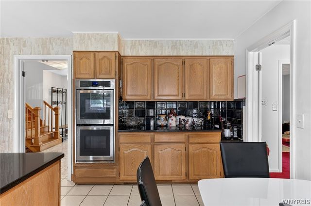 194 Exeter Road, Amherst, NY 14221