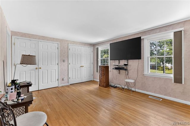 194 Exeter Road, Amherst, NY 14221