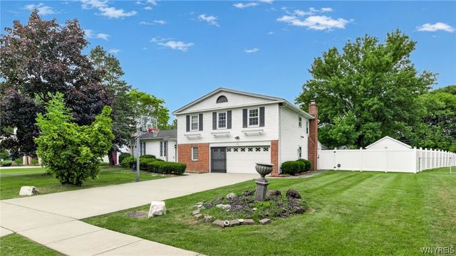 194 Exeter Road, Amherst, NY 14221