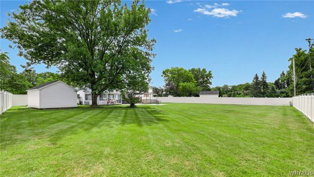 194 Exeter Road, Amherst, NY 14221