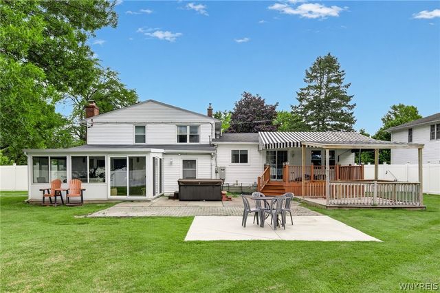 194 Exeter Road, Amherst, NY 14221