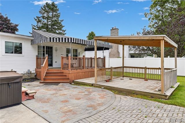 194 Exeter Road, Amherst, NY 14221