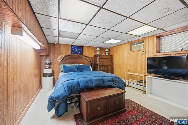 31 Truman Boulevard, Oakland, NJ 07436