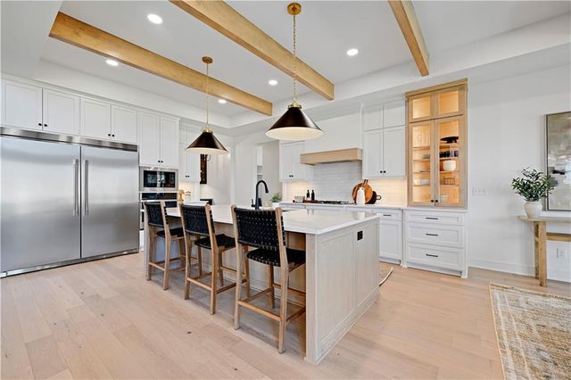 15364 W 161st Terrace, Olathe, KS 66062