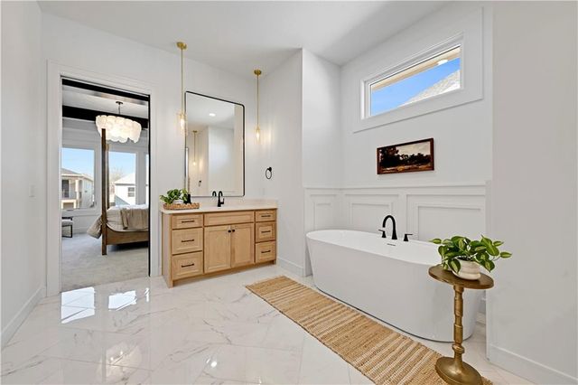 15364 W 161st Terrace, Olathe, KS 66062