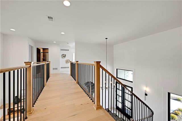 15364 W 161st Terrace, Olathe, KS 66062