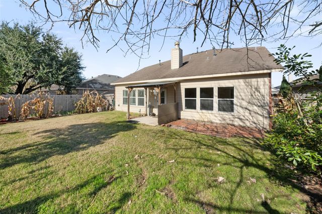 1839 Manor Drive, Baytown, TX 77521