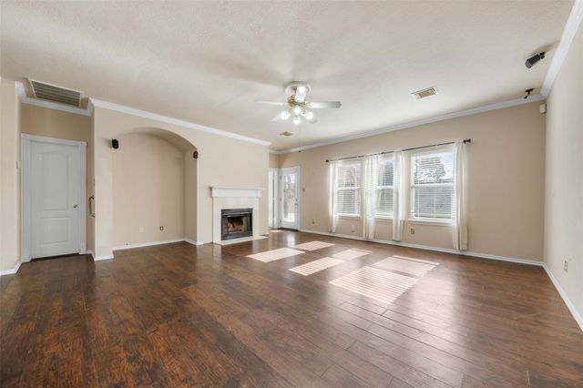 1839 Manor Drive, Baytown, TX 77521