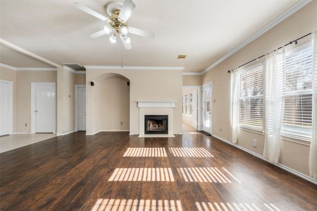 1839 Manor Drive, Baytown, TX 77521