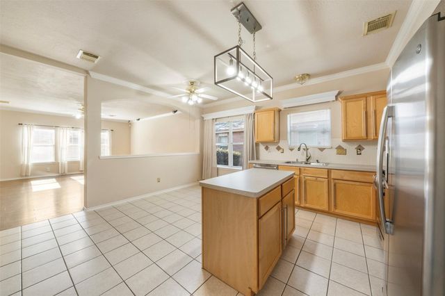 1839 Manor Drive, Baytown, TX 77521