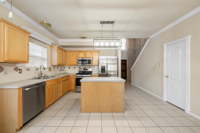 1839 Manor Drive, Baytown, TX 77521