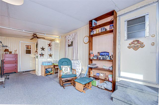 38641 LANSING AVENUE, Zephyrhills, FL 33542