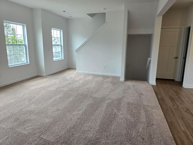 5594 Village Channel Drive, Canal Winchester, OH 43110