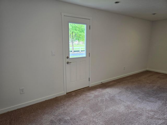 5594 Village Channel Drive, Canal Winchester, OH 43110