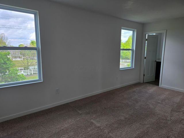 5594 Village Channel Drive, Canal Winchester, OH 43110