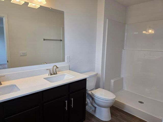 5594 Village Channel Drive, Canal Winchester, OH 43110