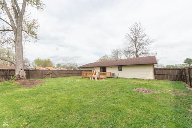 818 Garden Avenue, Seymour, IN 47274