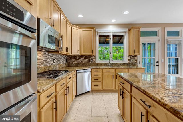 20579 MIDDLEBURY ST, Ashburn, VA 20147