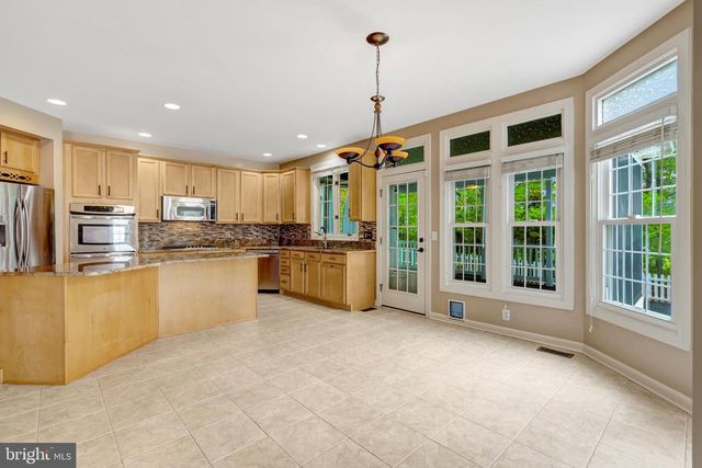 20579 MIDDLEBURY ST, Ashburn, VA 20147