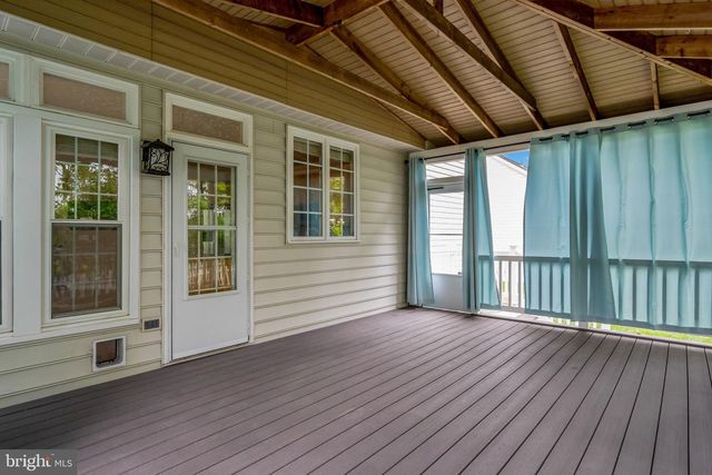 20579 MIDDLEBURY ST, Ashburn, VA 20147