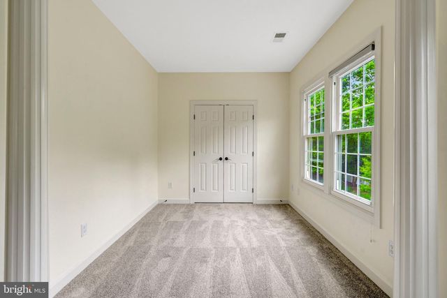 20579 MIDDLEBURY ST, Ashburn, VA 20147