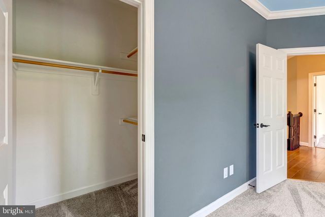 20579 MIDDLEBURY ST, Ashburn, VA 20147