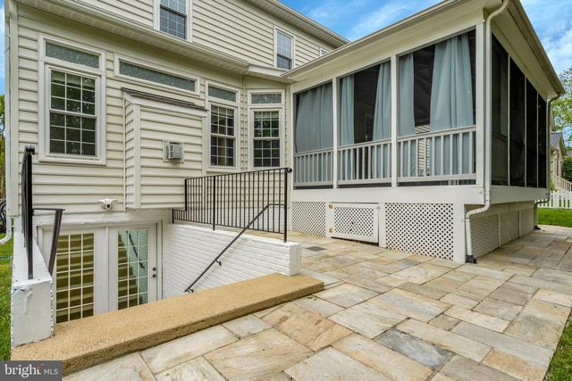 20579 MIDDLEBURY ST, Ashburn, VA 20147