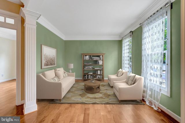 20579 MIDDLEBURY ST, Ashburn, VA 20147