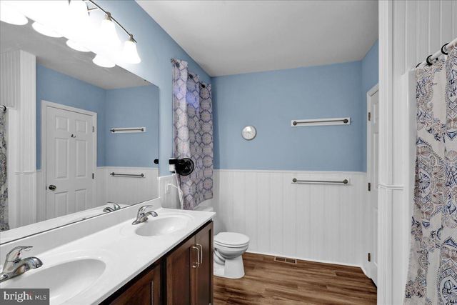 640 EBERSOLE RD, Reading, PA 19605