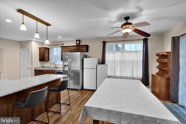 640 EBERSOLE RD, Reading, PA 19605