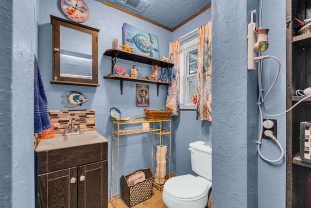 105 Dripping Springs Rd, Monterey, TN 38574