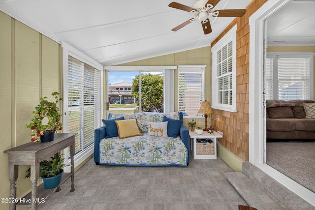 617 S 3rd Avenue, Kure Beach, NC 28449