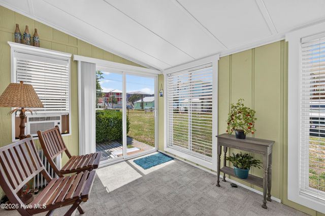 617 S 3rd Avenue, Kure Beach, NC 28449