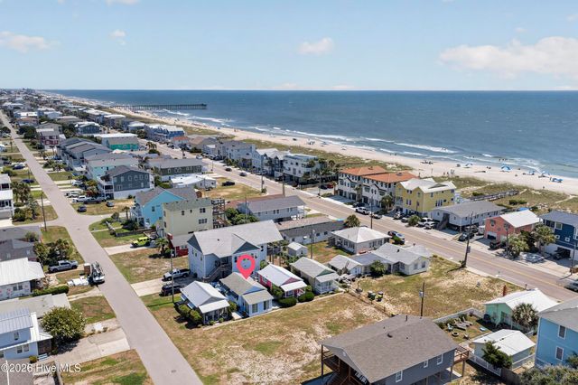 617 S 3rd Avenue, Kure Beach, NC 28449