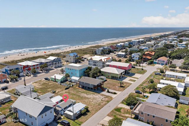 617 S 3rd Avenue, Kure Beach, NC 28449
