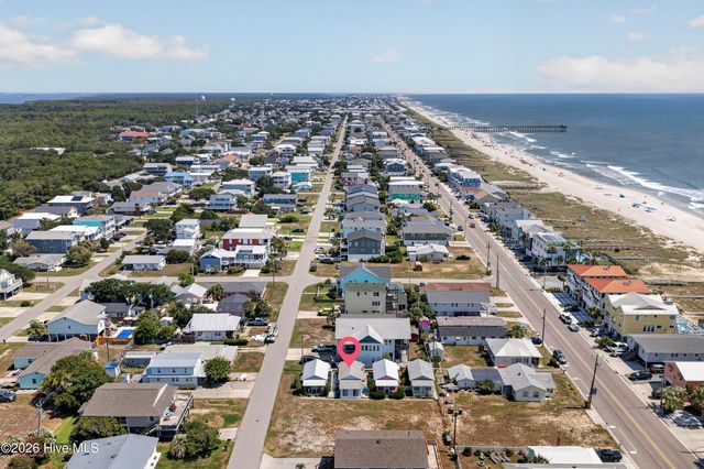 617 S 3rd Avenue, Kure Beach, NC 28449