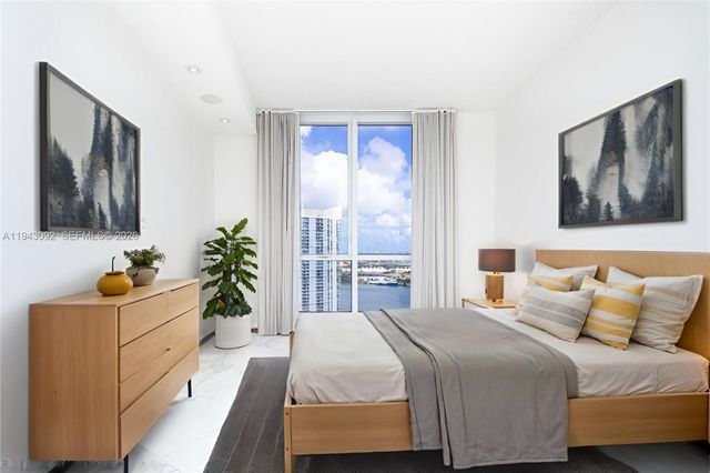 901 Brickell Key Blvd 3407, Miami, FL 33131