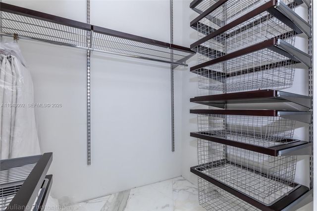 901 Brickell Key Blvd 3407, Miami, FL 33131