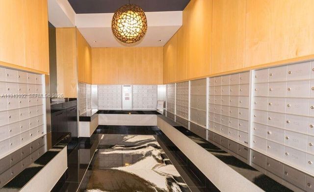 901 Brickell Key Blvd 3407, Miami, FL 33131