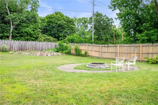 8 Dayne Street, Irondequoit, NY 14622