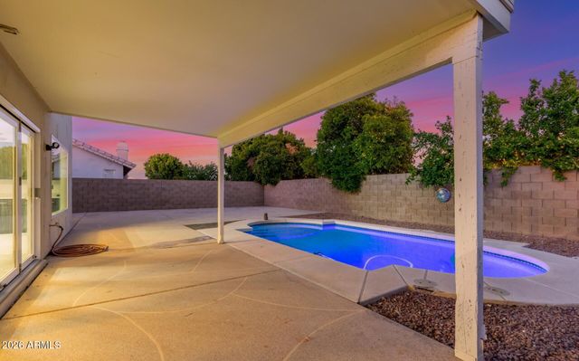 11991 N 69TH Avenue, Peoria, AZ 85345